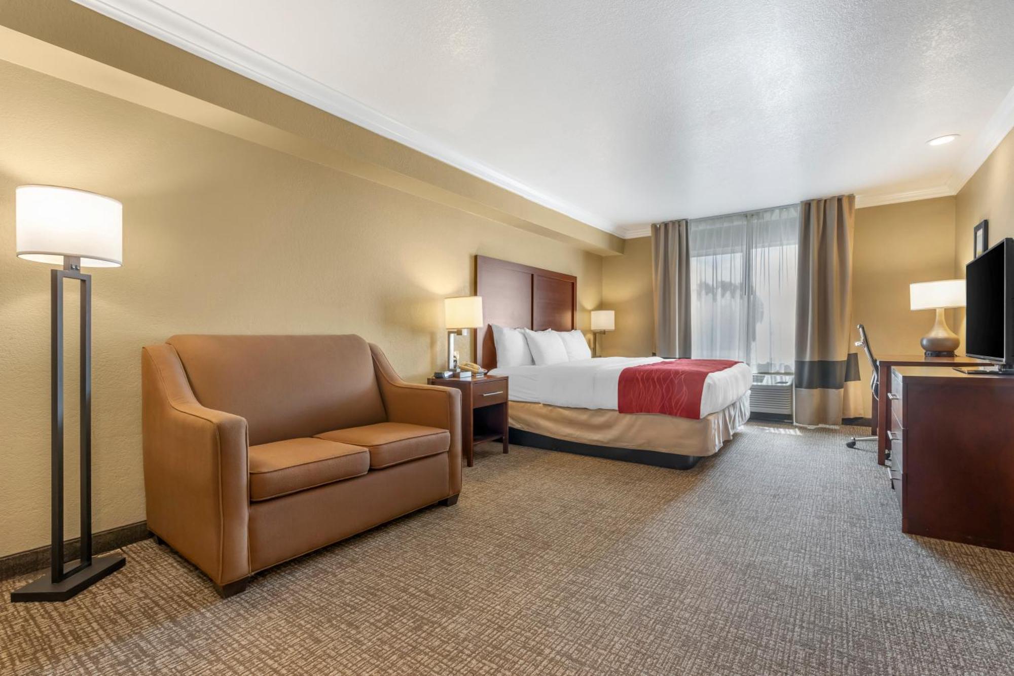 Hotel Comfort *
